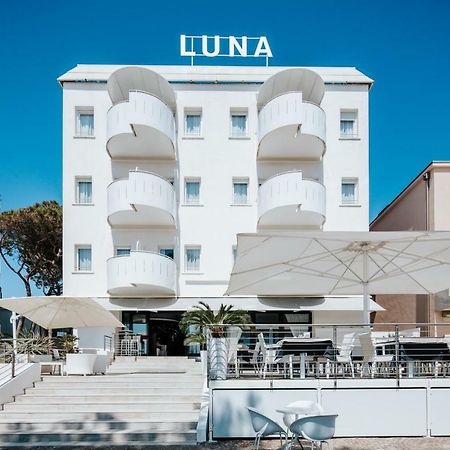 Hotel Luna Lignano Sabbiadoro Kültér fotó